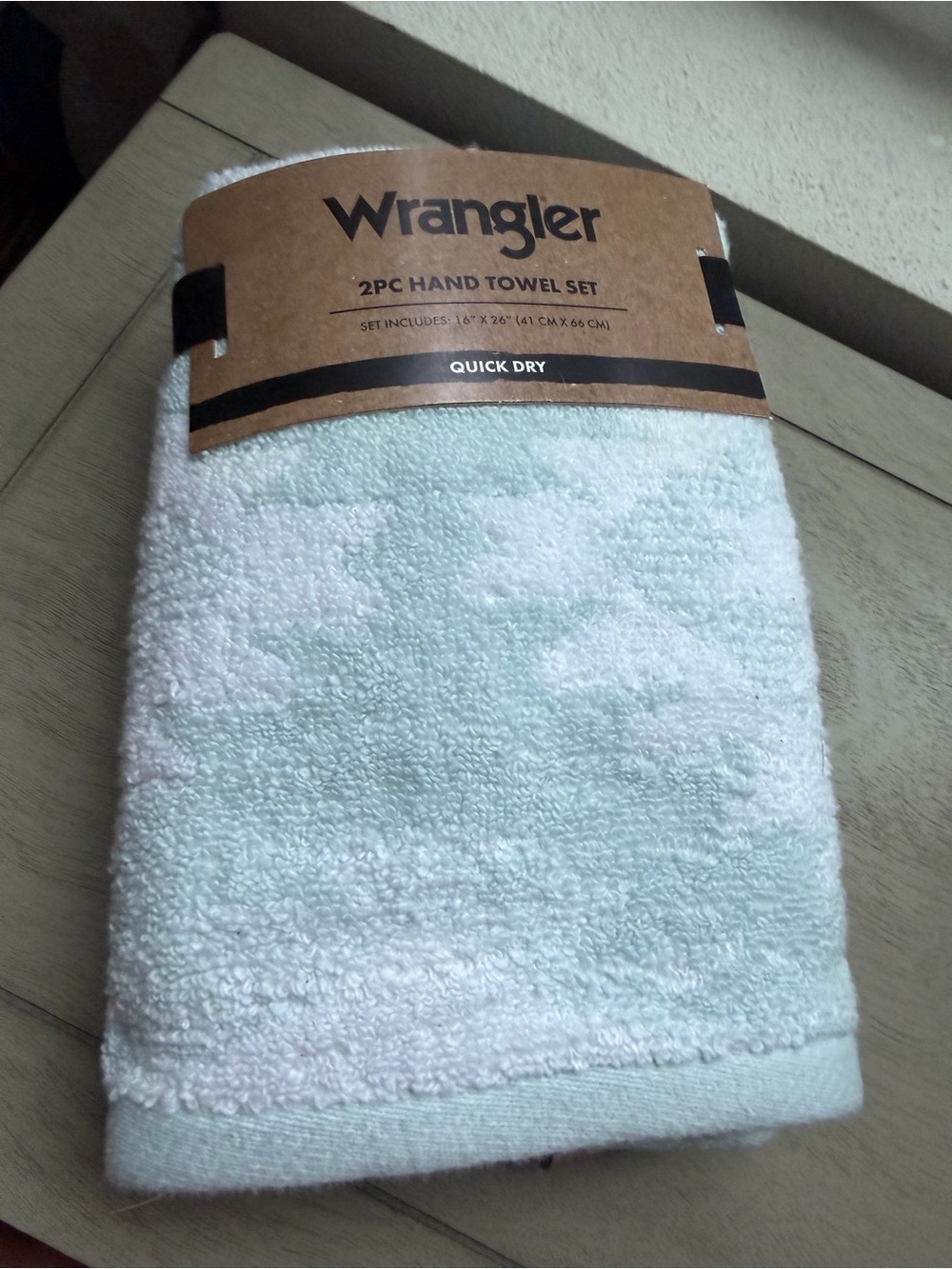 Wrangler Mint Green and White 2-Piece Hand Towel Set